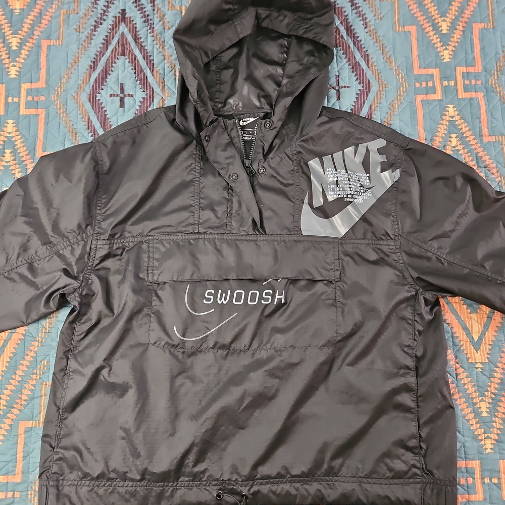 Nike Womans Swoosh Anorak Windbreaker‎ Jacket.